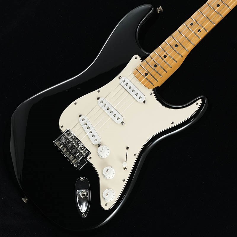 Fender MEX Standard Stratocaster (Black)の画像